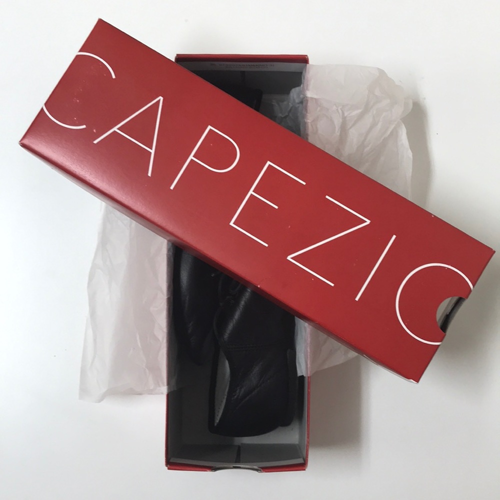 Capezio Women’s EJ1 E-Series Jazz Shoe